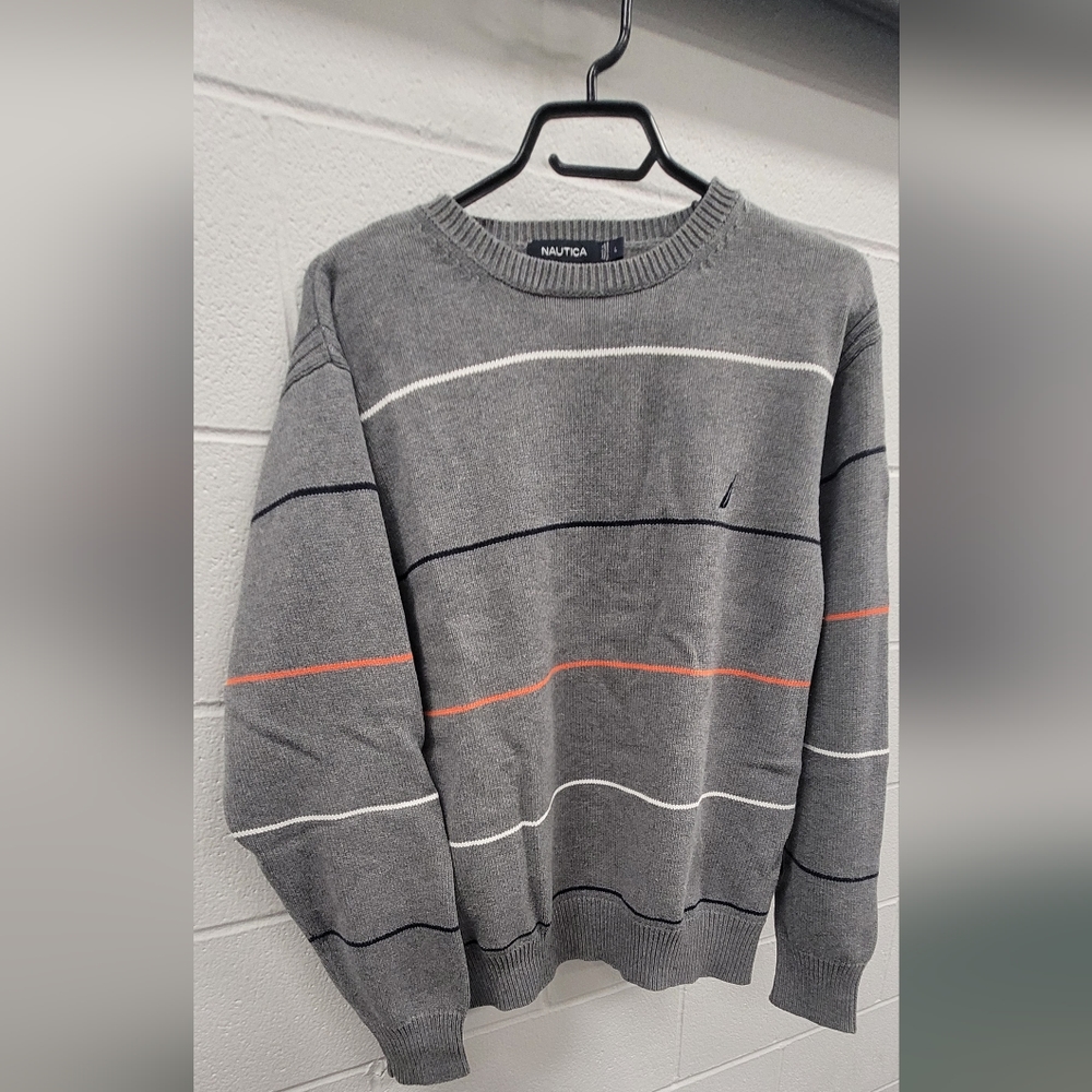 Nautica Crewneck sweater